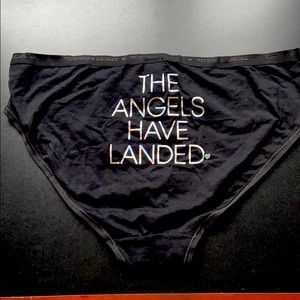 Hip Hugger black panty xl NWT Victoria’s Secret